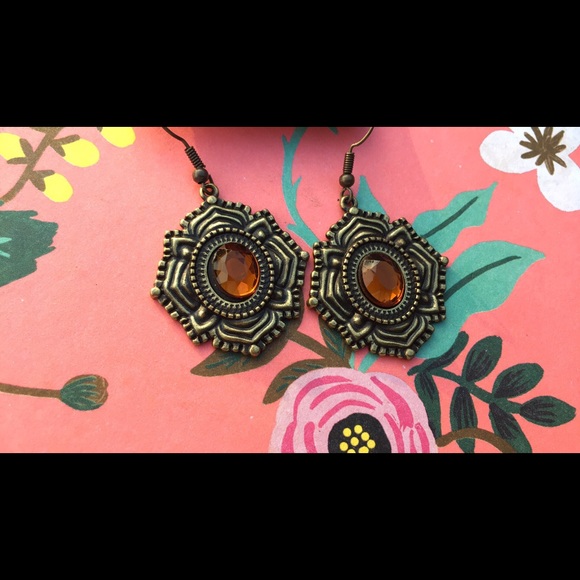 Kelly Rae Roberts Jewelry - Picture 4 of 5